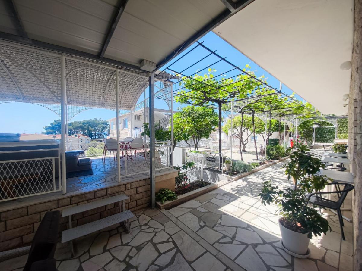 B&B villa IVONA Baška Voda Esterno foto